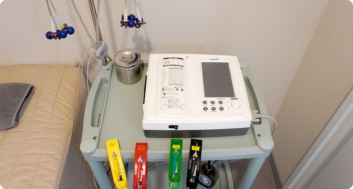 Phòng đo điện tim của bệnh viện thẩm mỹ AB