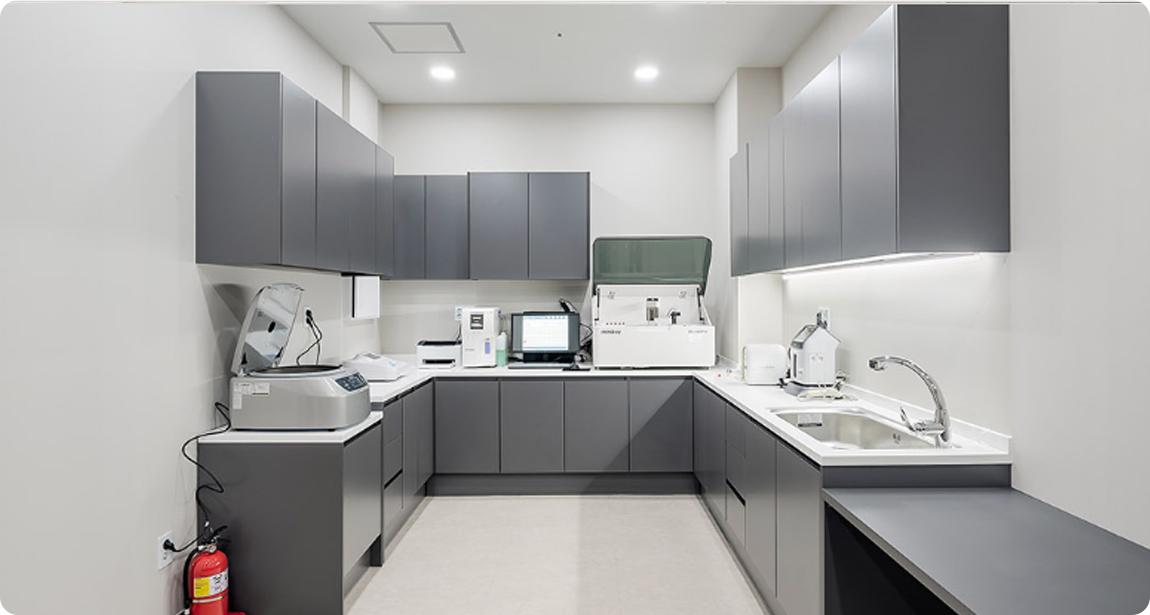 Phòng chụp CT của bệnh viện thẩm mỹ AB 