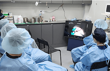 Đánh giá phẫu thuật trực tiếp