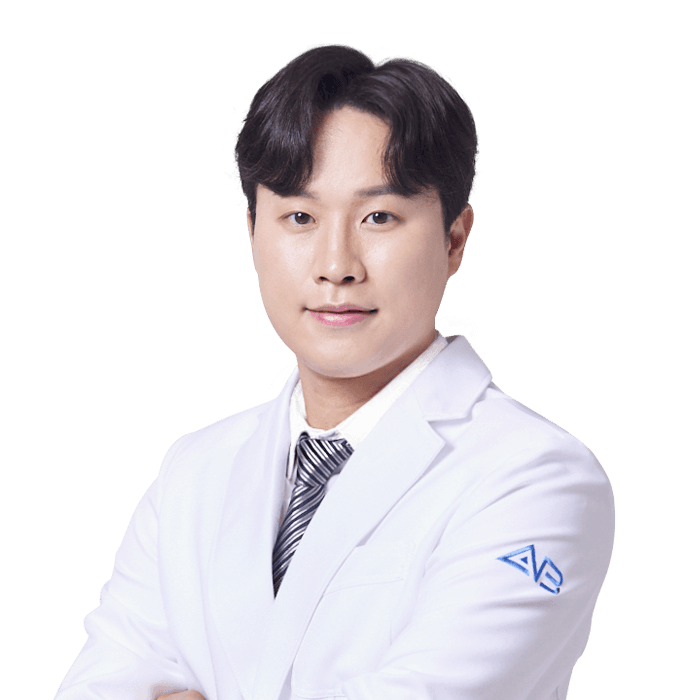 Viện trưởng Kim Seung Hyun