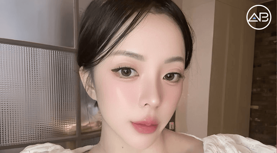 Hành trình phẫu thuật hạ đường chân tóc tại AB