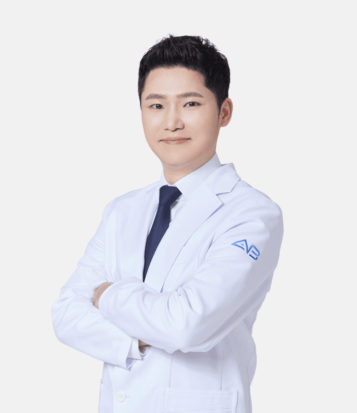 Viện trưởng An Mun Young tại Bệnh viện thẩm mỹ AB
